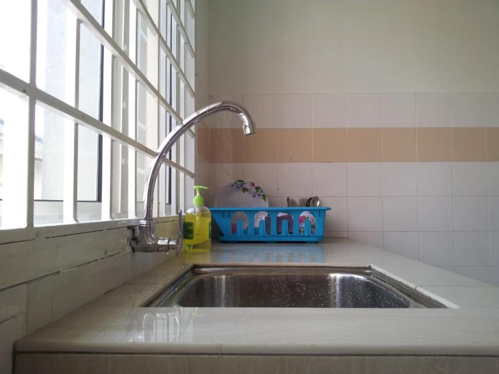 Sunshine Jonker Guesthouse Malacca Værelse billede