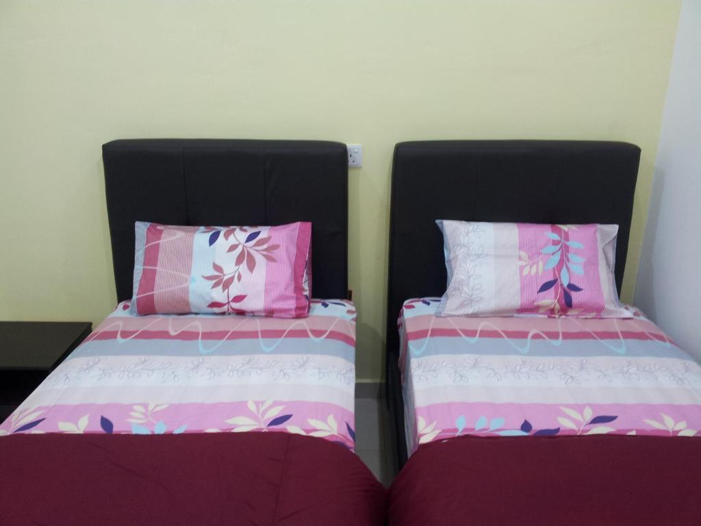 Sunshine Jonker Guesthouse Malacca Værelse billede